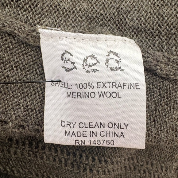 NWT Sea olive green Sweater - Picture 5 of 6